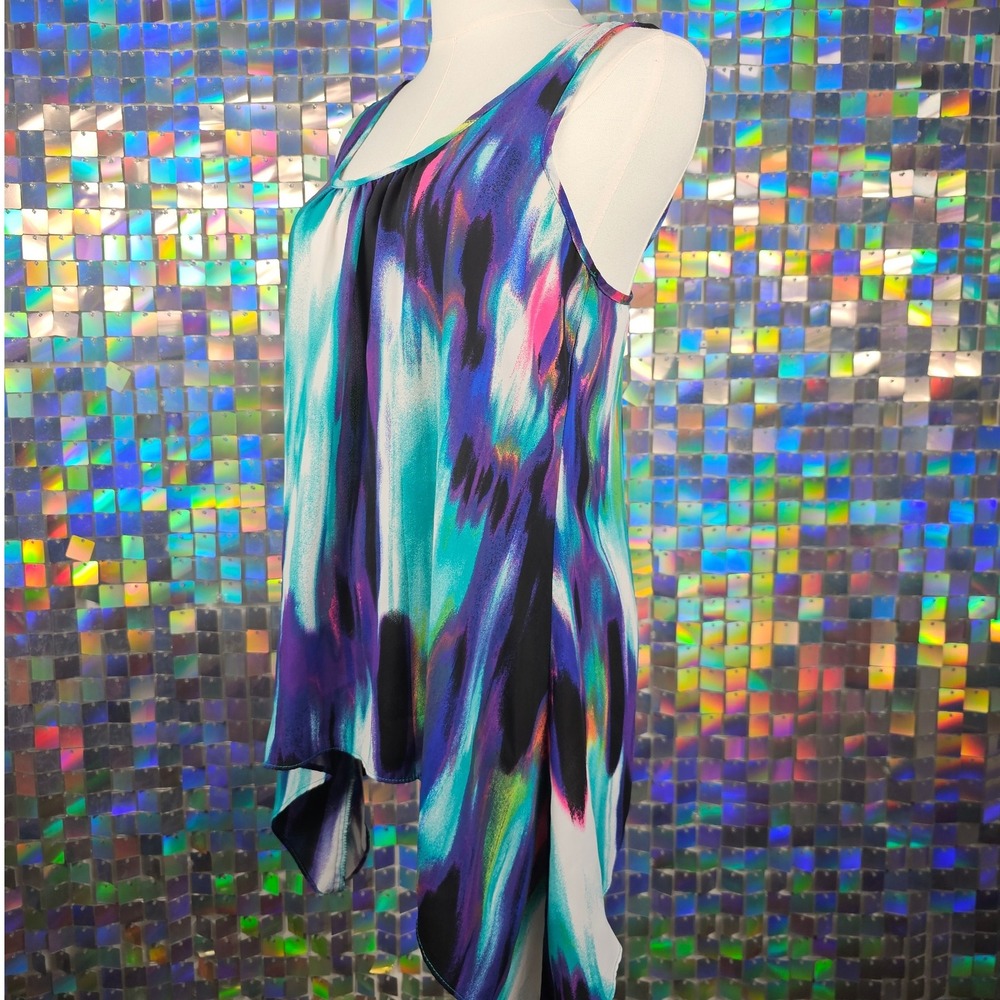 Maurice's Women's Abstract Fairy Hanky Hem‎ Tank Top - Picture 3 of 6